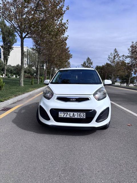 Kia Picanto, 1.3 L, 2012 il, 243 311 km — Bakı