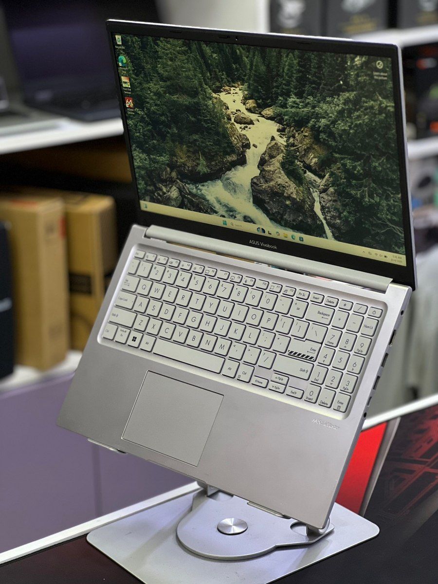 Asus Vivobook F1504V — Noutbuklar, Bakı (4)