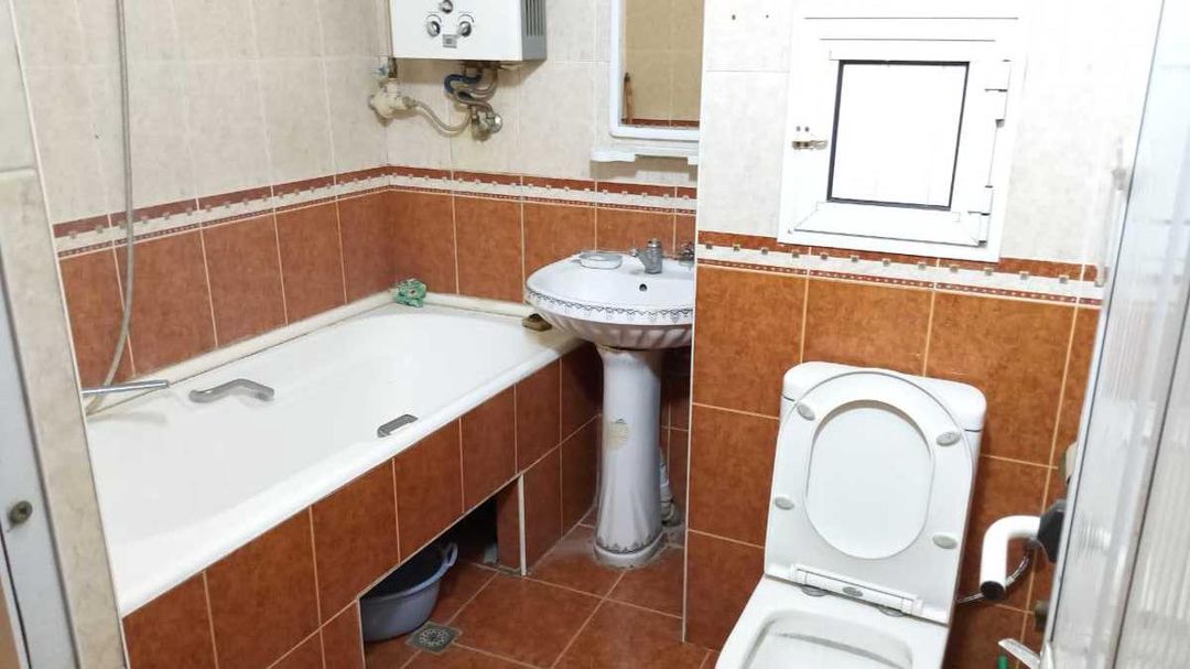 Satılır 4 otaqlı köhnə tikili 120 m² — Mənzil, Bakı (5)