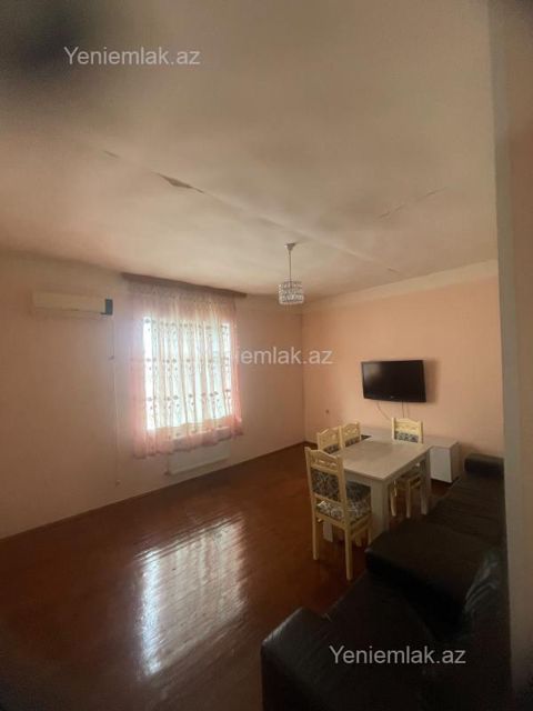 Kirayə 3 otaqlı Həyət evi / Villa, 70 m², Xətai rayonu — Bakı