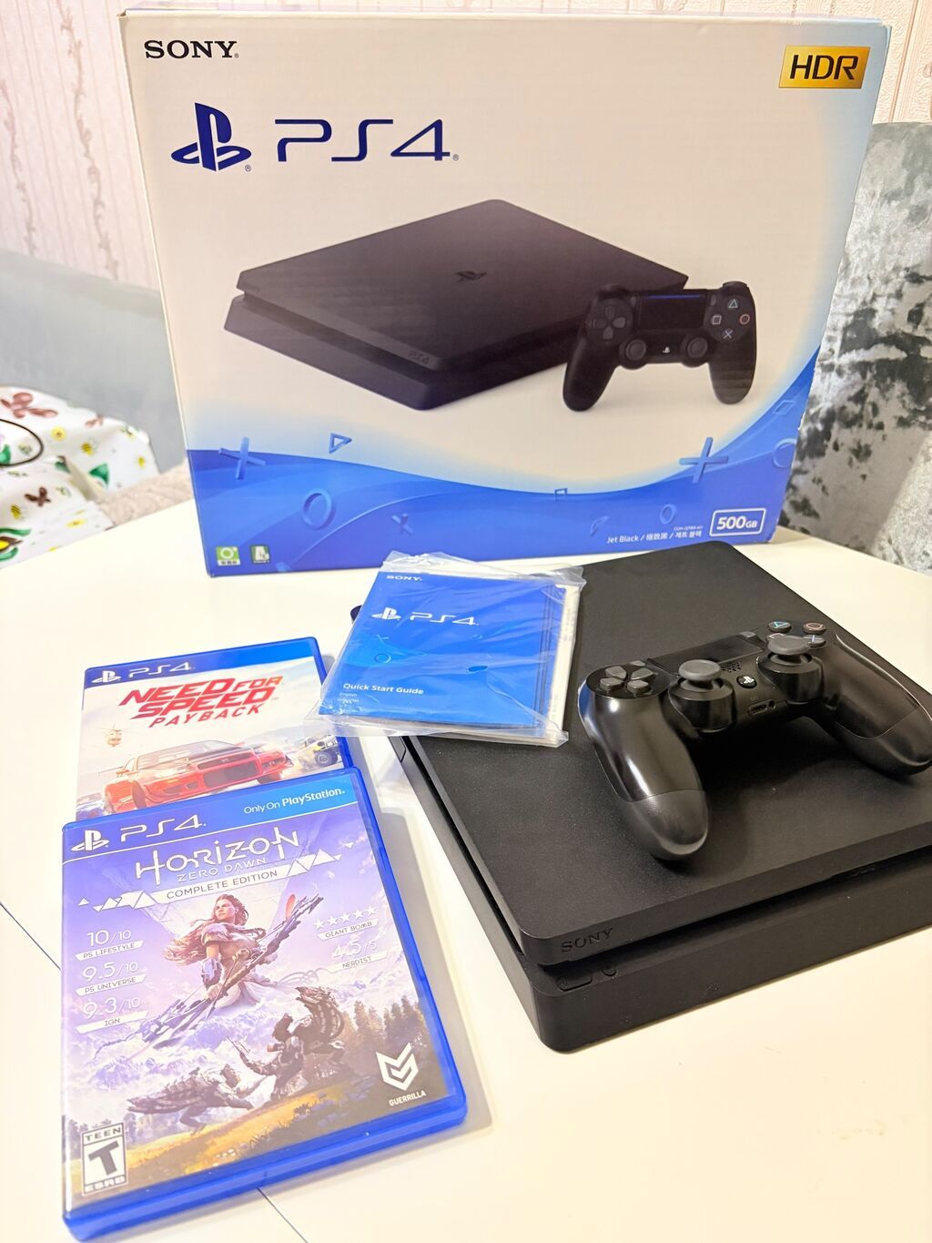 Sony PlayStation 4 (PS4) Slim – 500 GB, HDR dəstəyi ilə Praşifkalıdır — Oyun konsolları, Bakı (2)