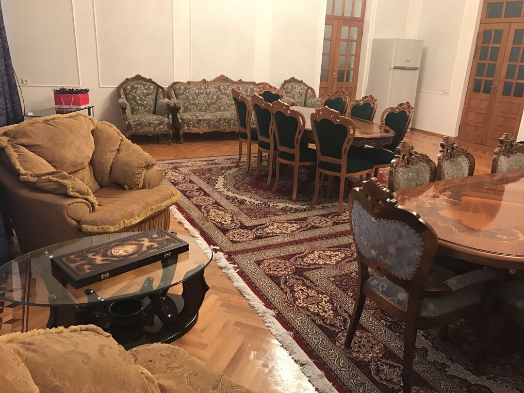 Villa, Badamdar qəs — Ev, villa, Bakı (6)