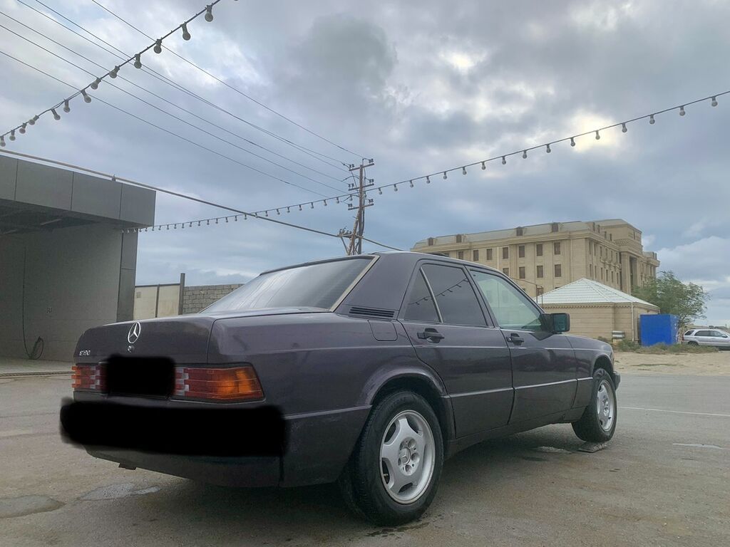 Mercedes-Benz 190 (W201): 2 l 1991 il Sedan — Avtomobillər, Bakı (8)