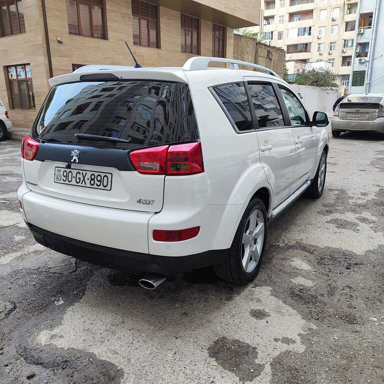 Peugeot 4007, 2.4 L, 2009 il, 330 000 km 90-GX-890 — Avtomobillər, Bakı (5)
