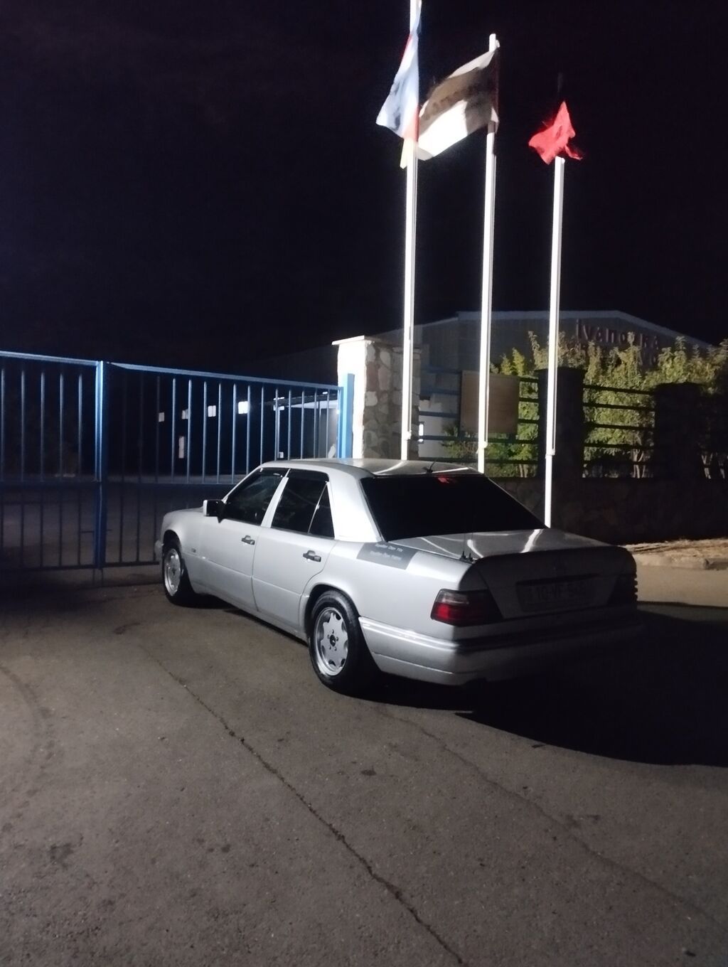 Mercedes-Benz E 220: 2.2 l Sedan 10-VF-946 — Avtomobillər, İsmayıllı (6)