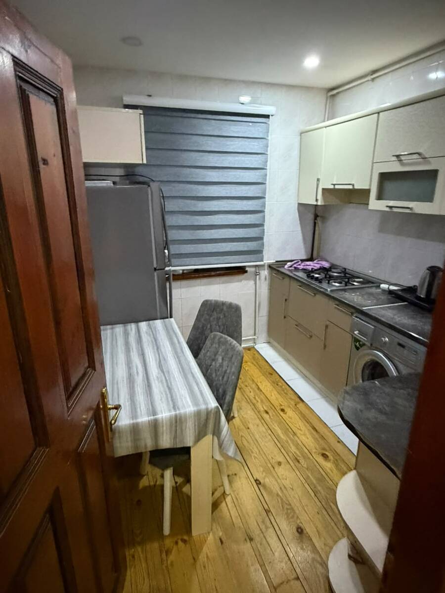 Satılır 4 otaqlı köhnə tikili 110 m² — Mənzil, Bakı (11)
