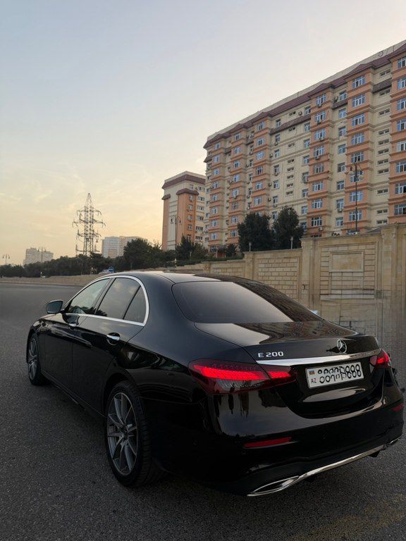 Mercedes E 200, 2.0 L, 2020 il, 120 000 km — Avtomobillər, Bakı (3)