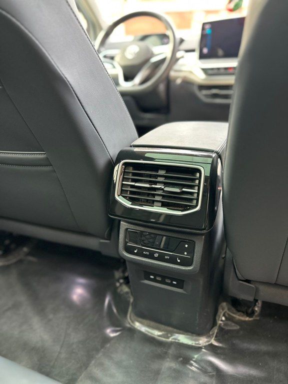 Volkswagen ID.6 X, 84.8 kWh, 2024 il, 70 000 km — Avtomobillər, Yevlax (6)