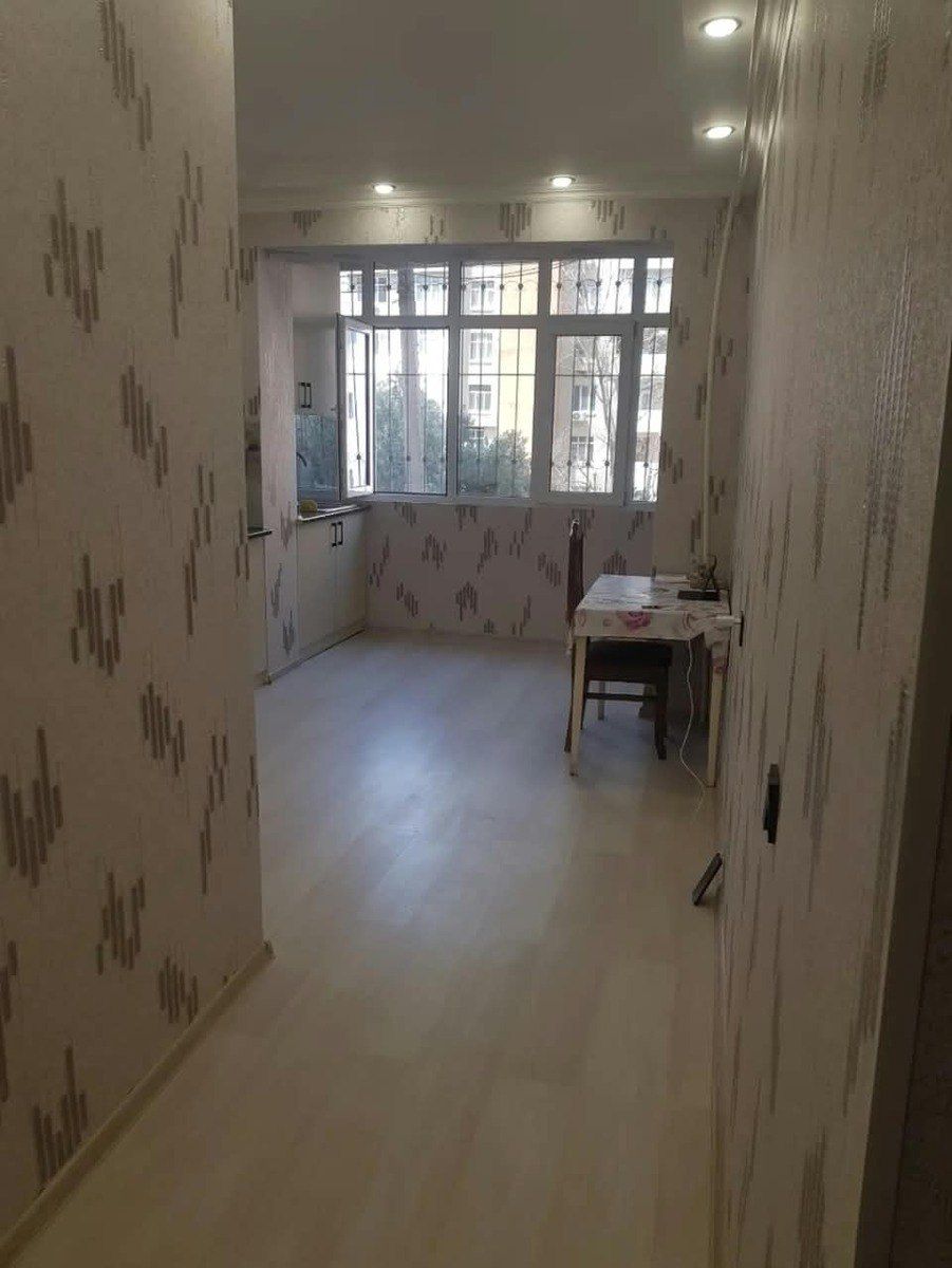 İcarəyə verilir 2 otaqlı köhnə tikili 65 m² — Mənzil, Bakı (9)