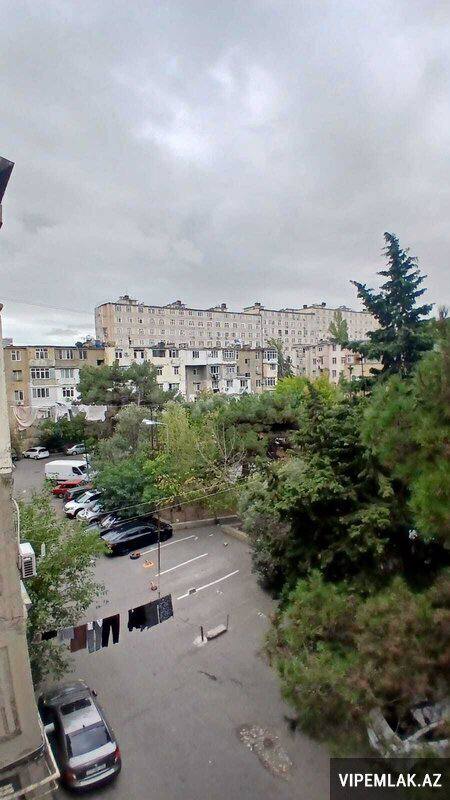 Yasamal rayonunda 2 otaqlı Köhnə tikili Satılır, 50 m² — Elnur — Kvartira