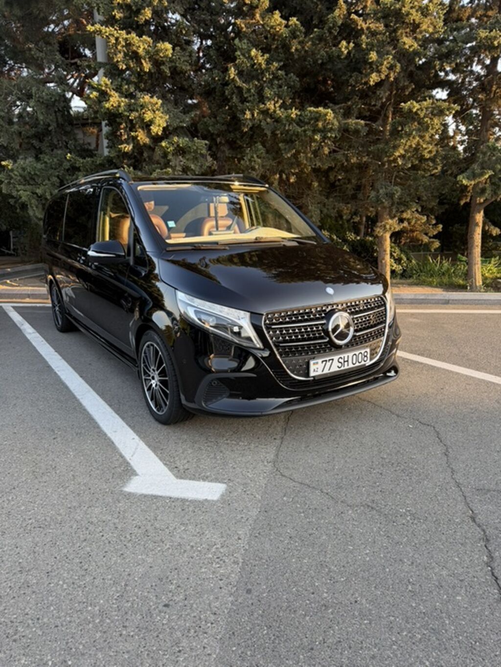 Mercedes‑Benz V‑Class VIP minivan - Eksteryer: qara rəng, xrom 77-SH-008 — Avtomobillər, Bakı (2)