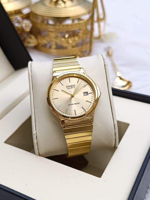 Qol saatı qadınlar üçün 0252 Gold — Bakı