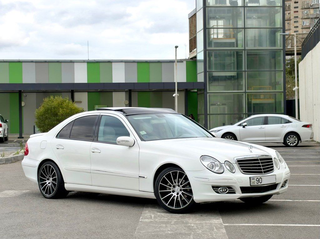 Mercedes E 240, 2.6 L, 2004 il, 208 000 km — Avtomobillər, Bakı