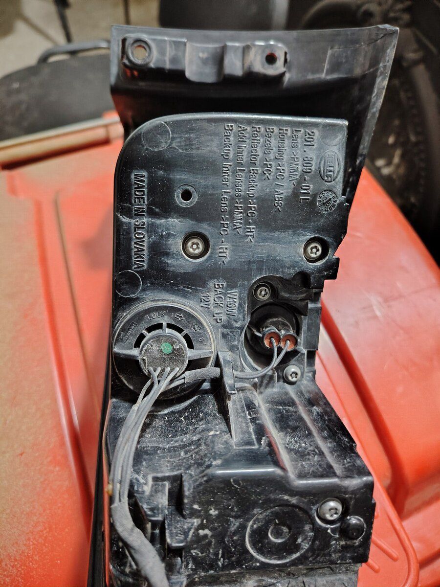 Land Rover RR Evoque arxa sol stop — Ehtiyat hissələri və aksesuarlar, Gəncə (3)