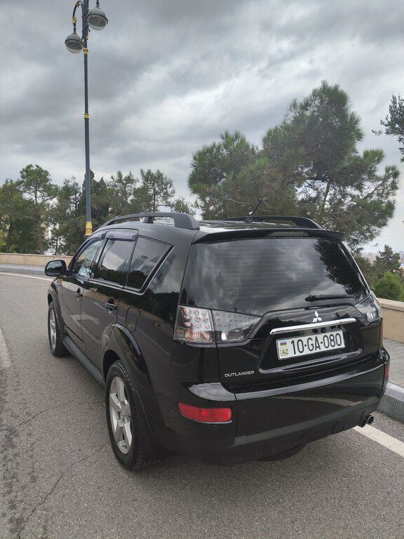 Mitsubishi Outlander, 3.0 L, 2008 il, 237 000 km 10-GA-080 — Avtomobillər, Bakı (9)