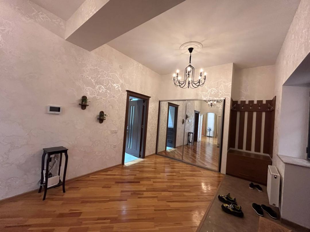 İcarəyə verilir 4 otaqlı həyət evi/bağ evi 330 m² — Ev, villa, Bakı (7)