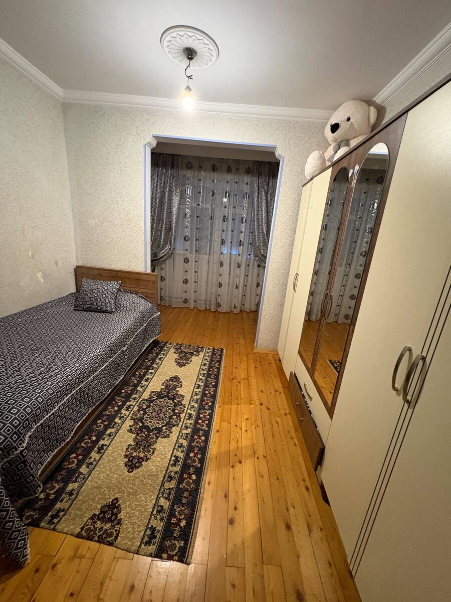 Satılır 3 otaqlı köhnə tikili 70 m² — Mənzil, Bakı (2)