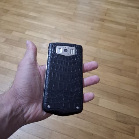 Vertu Constellation V Black Аlligator — Bakı