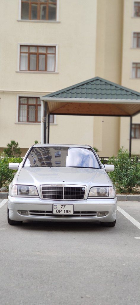 Mercedes C 240, 2.4 L, 2000 il, 380 000 km — Bakı
