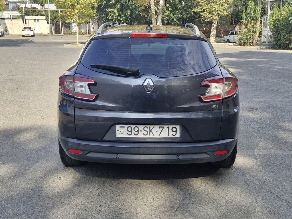 Renault Megane, 1.5 L, 2011 il, 382 000 km 99-SK-719 — Avtomobillər, Mingəçevir (5)