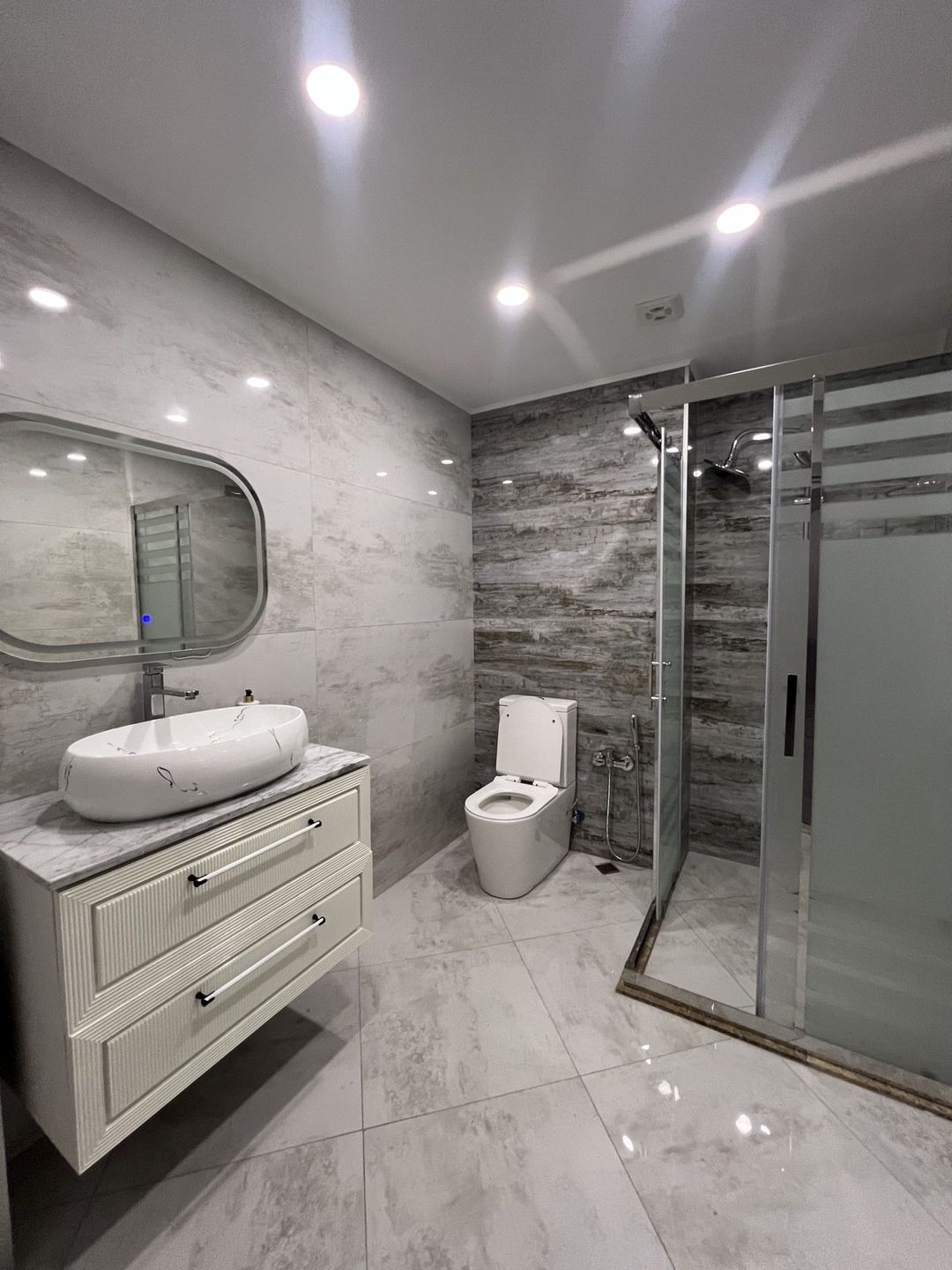 İcarəyə verilir 2 otaqlı yeni tikili 65 m² — Mənzil, Bakı (8)