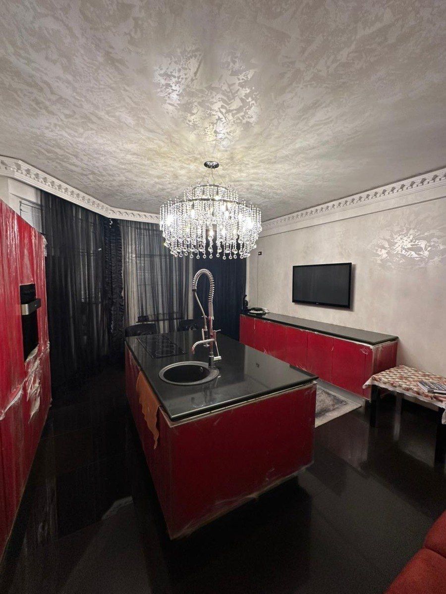 Satılır 4 otaqlı yeni tikili 200 m² — Mənzil, Bakı (11)