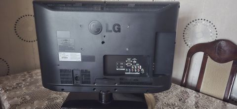 LG 26LD330 – 26 düym (66 sm) LCD televizor - Ekran: 26" LCD, yaxşı — Bakı