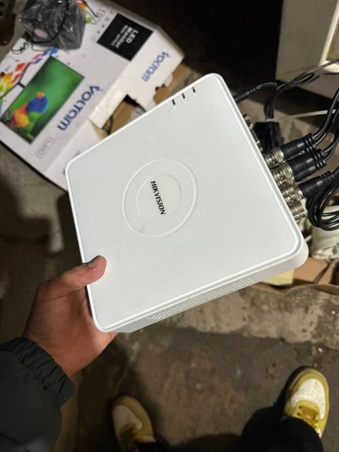Hikvision DVR 1 Terobayt — Bakı