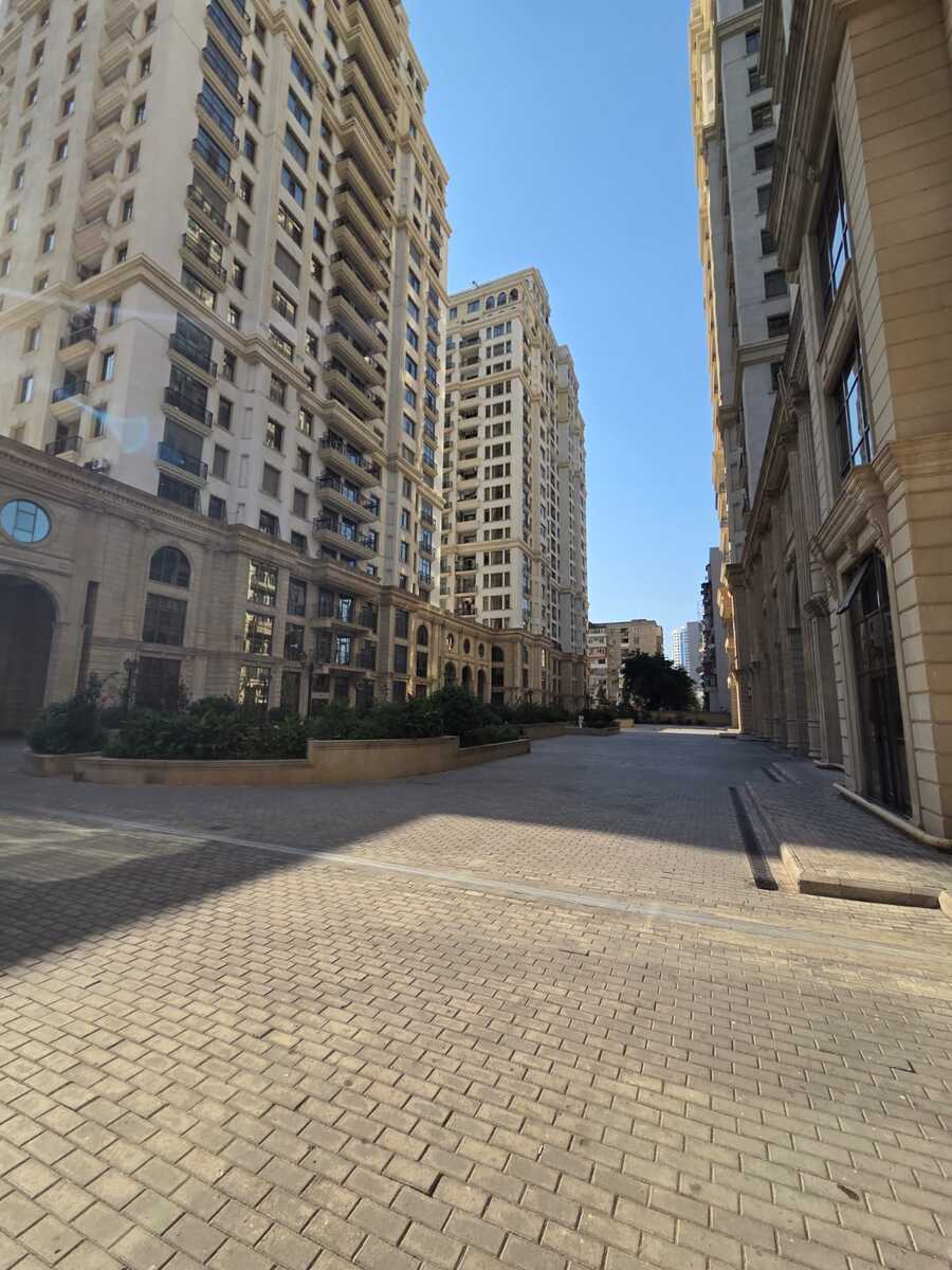 3-otaqlı yeni tikili, Yasamal r., 130 m² — Mənzil, Bakı