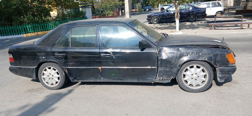Mercedes 260 E 4MATIC, 2.6 L, 1988 il, 100 000 km — Avtomobillər, Sumqayıt (3)
