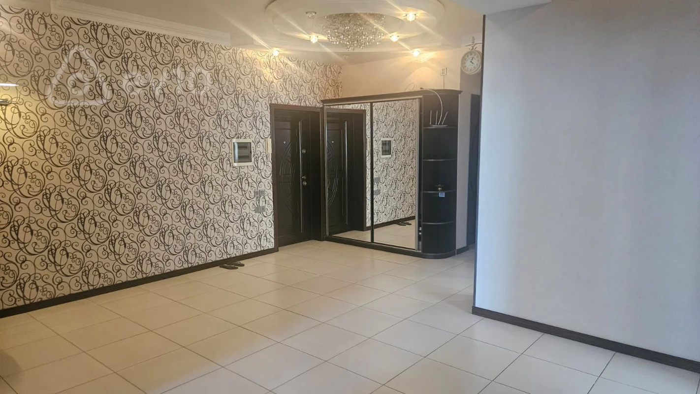 4 otaqlı mənzil, 170 m², Təbriz küç — Mənzil, Bakı (6)