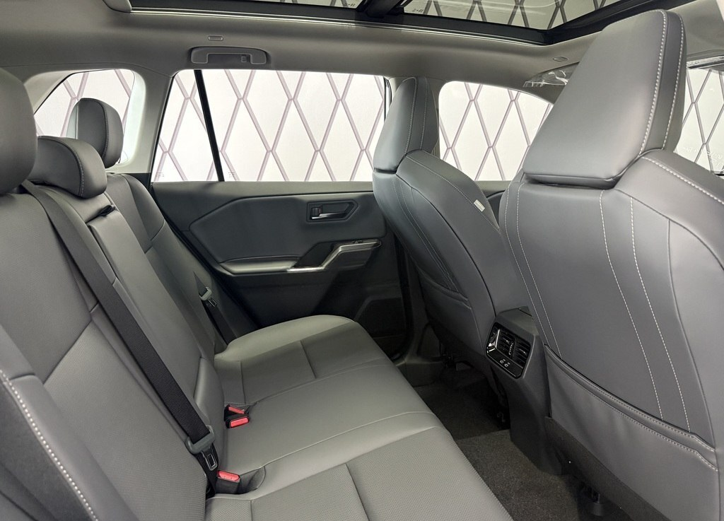 Toyota RAV4, 2026 il, 0 km, 2 L — Avtomobillər, Bakı (9)