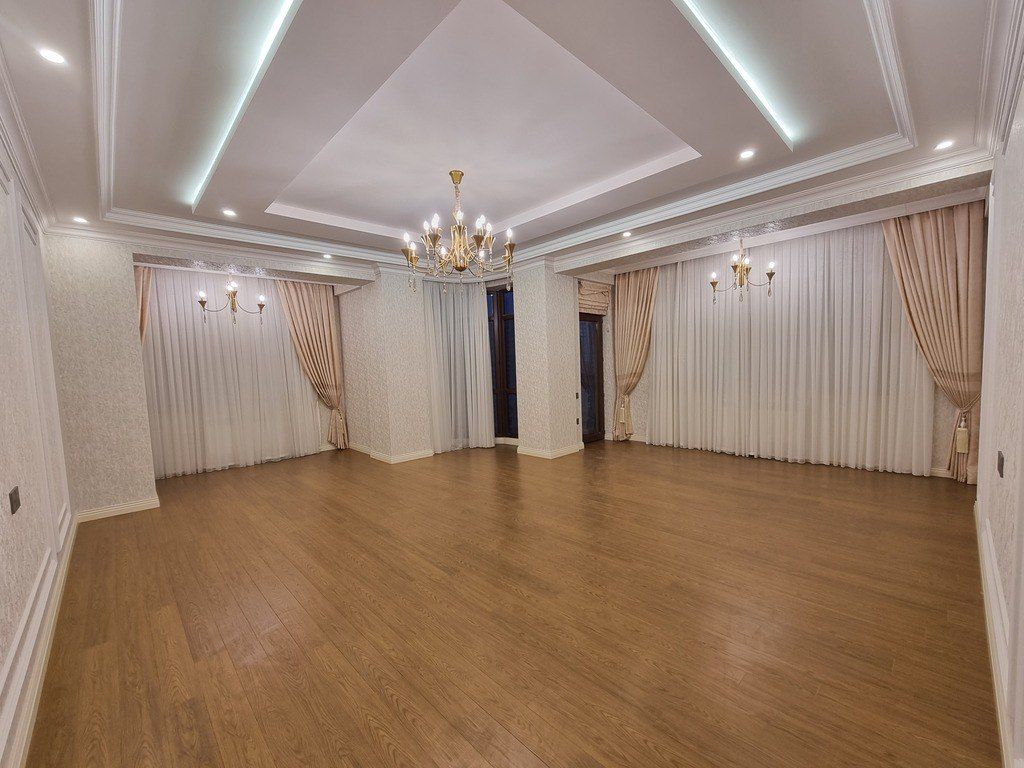 Satılır 4 otaqlı yeni tikili 205 m² — Mənzil, Bakı