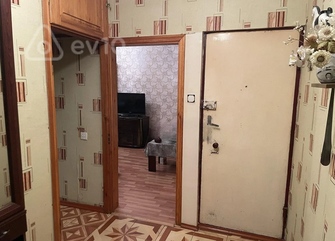 2 otaqlı mənzil, 40 m², neftçiler — Mənzil, Bakı (9)