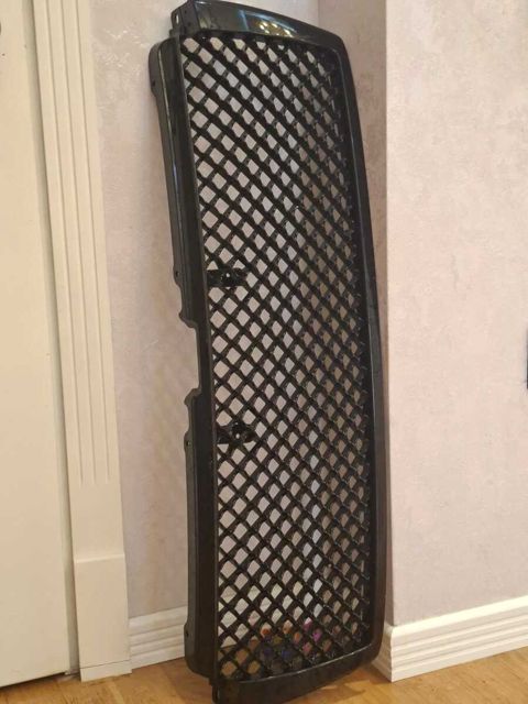 Toyota Prado 150 (2009-2013) radiator barmaqlığı — Bakı