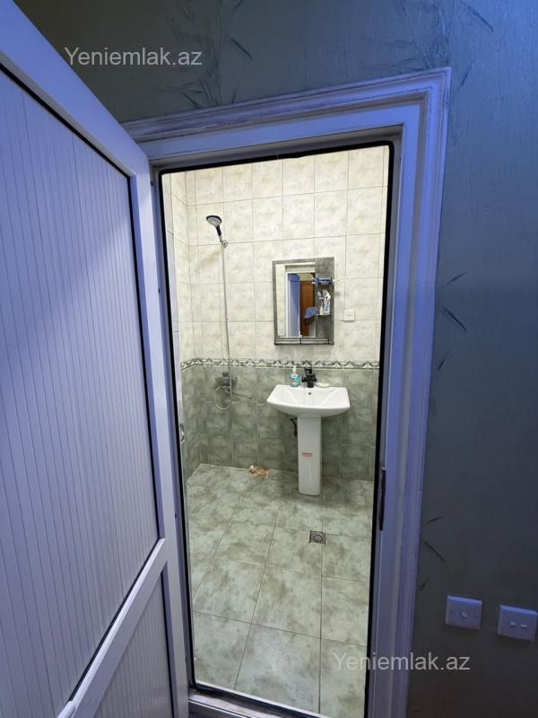 Satılır 3 otaqlı Bina evi menzil (Köhnə tikili), 60 m², 2-ci məhəllə — Mənzil, Sumqayıt (12)