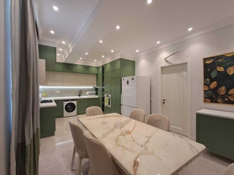 Satılır 3 otaqlı yeni tikili 145 m² — Bakı