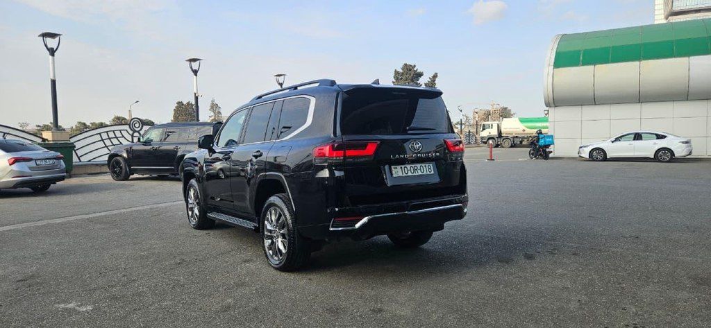 Toyota Land Cruiser, 3.5 L, 2021 il, 47 000 km 10-OR-018 — Avtomobillər, Bakı (5)