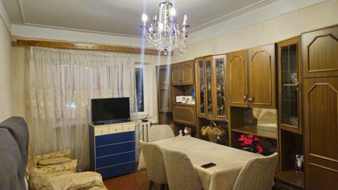 Satılır 2 otaqlı köhnə tikili 55 m² — Bakı