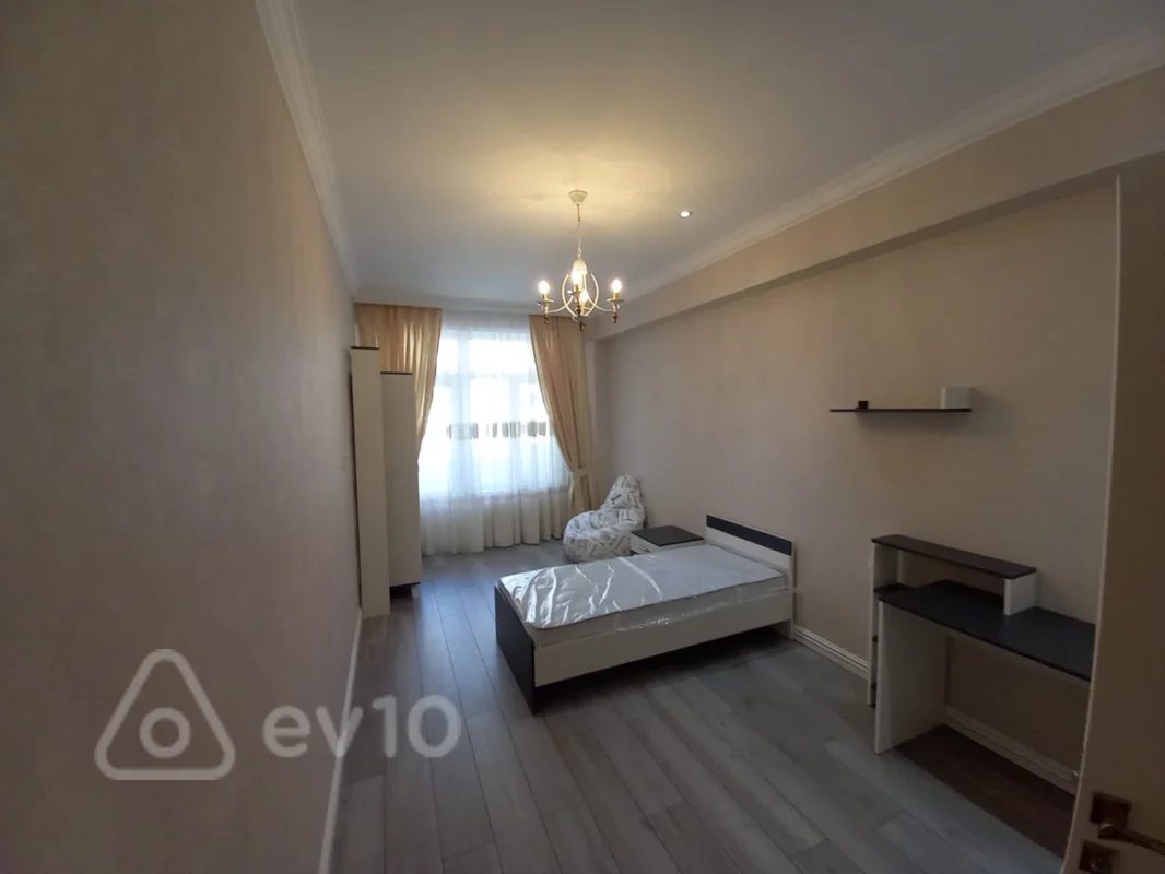 3 otaqlı mənzil, 176 m², Xətai prospekti — kirayə — Mənzil, Bakı (10)