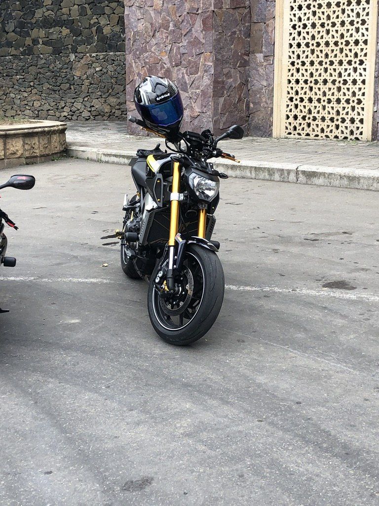 Yamaha MT-09, 900 sm3, 2015 il, 18 500 km — Motosikletlər, Bakı