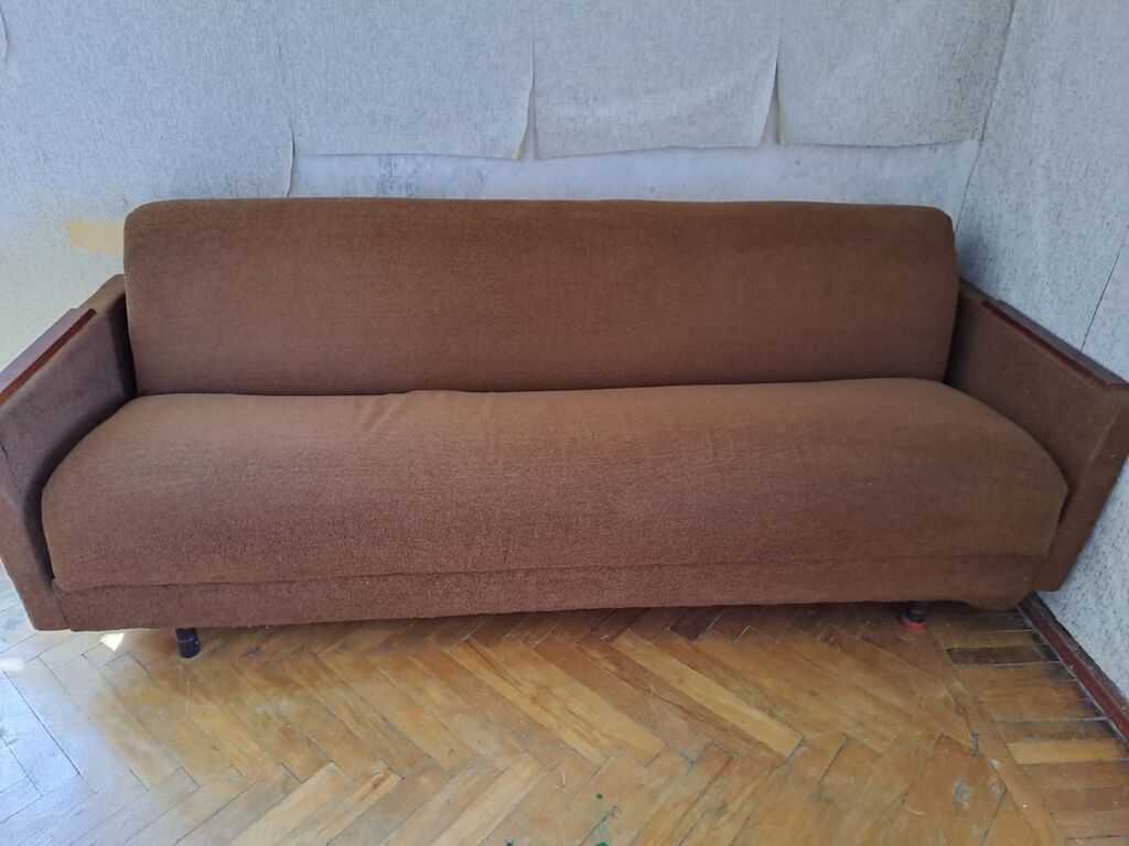 İşlənmiş, Masa və oturacaqlar, Divan, Kreslolar — Qonaq otağı üçün, Bakı (2)