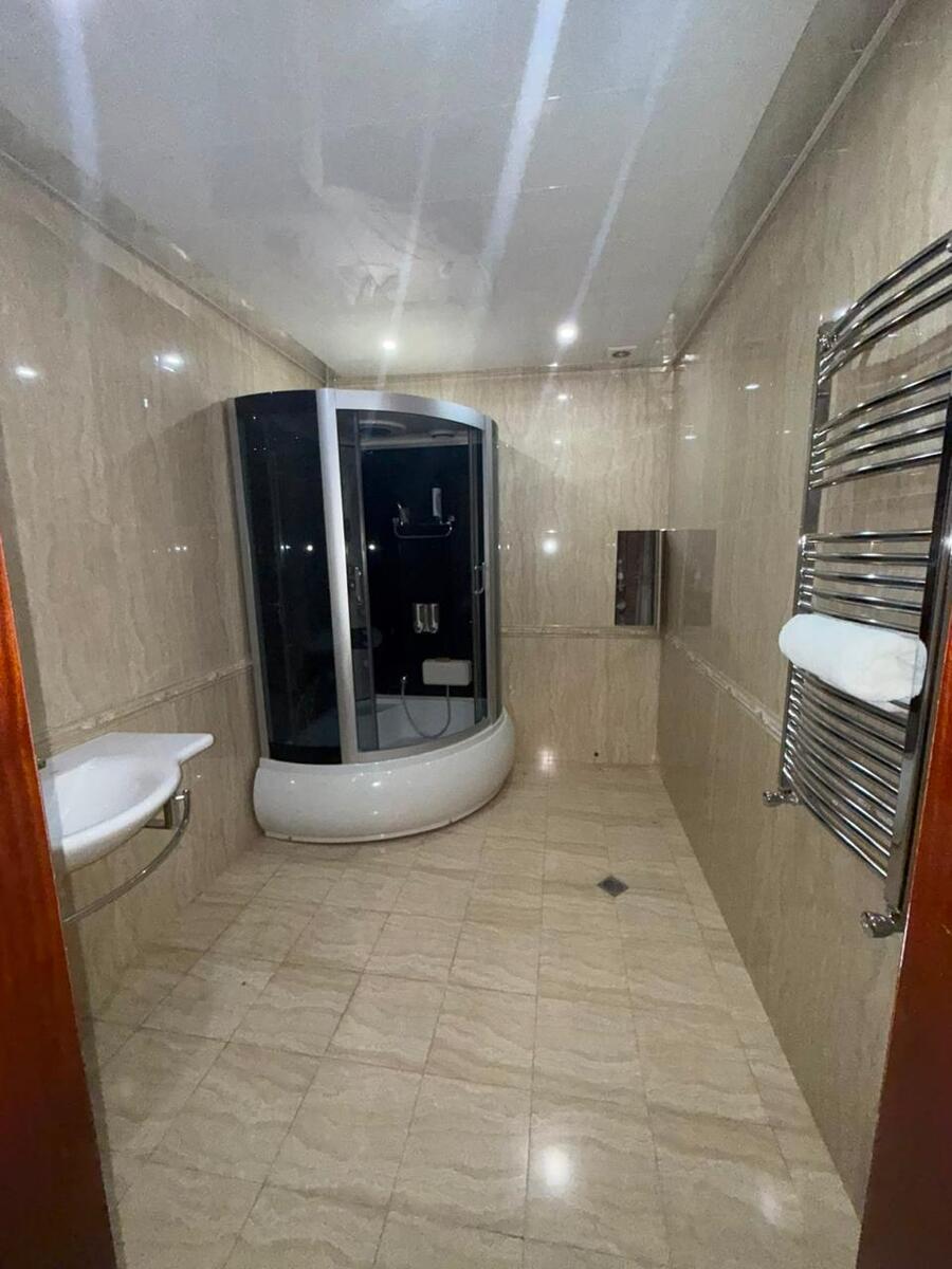 İcarəyə verilir 3 otaqlı yeni tikili 165 m² — Mənzil, Bakı (10)