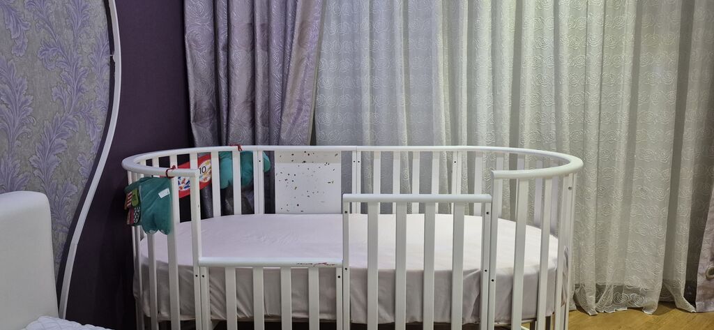 Uşaq beşiyi. Satılır 250 azn.matrasla biryerde. Beşik başqa hisseleri — Mebel, Bakı