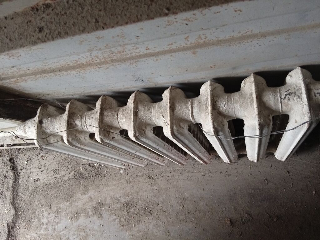 Döküm radiator (mərkəzi isitmə üçün) - Material: tökmə dəmir - Bölmə — Radiatorlar, Bakı (3)