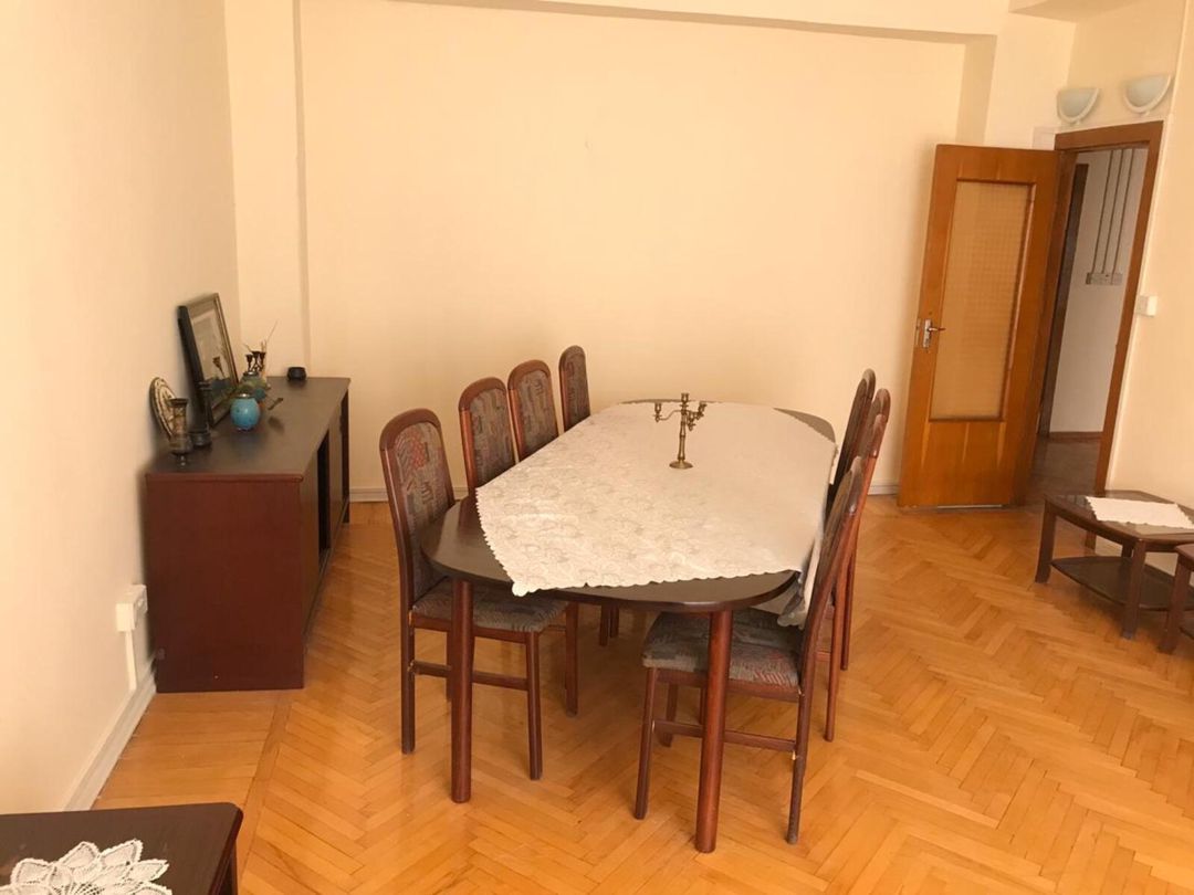 İcarəyə verilir 3 otaqlı köhnə tikili 115 m² — Mənzil, Bakı (9)