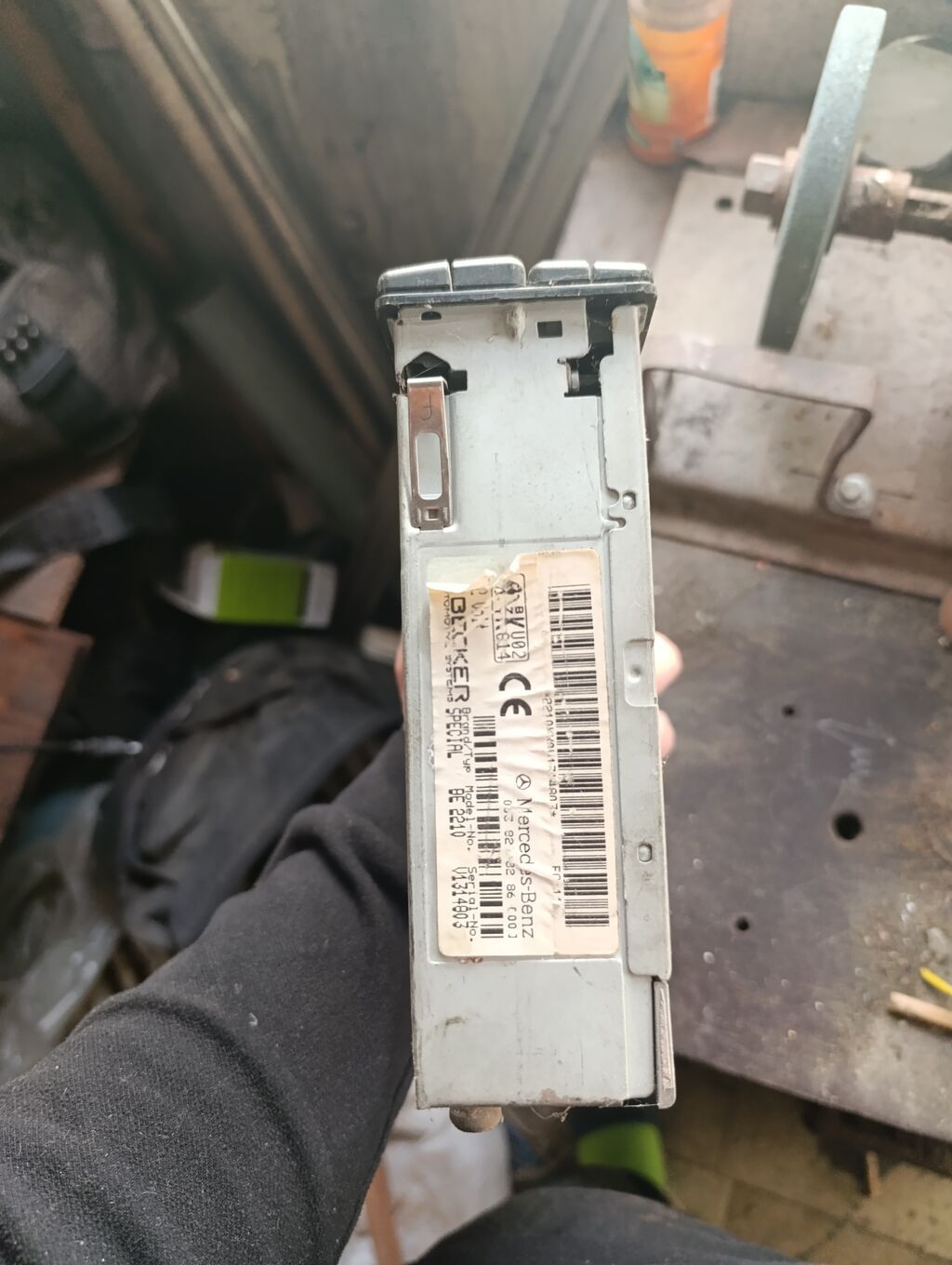 Mercedes-Benz orijinal maqnitola (Becker BE 3100) - Marka/model — Avtomobil akustikası, Digah (3)