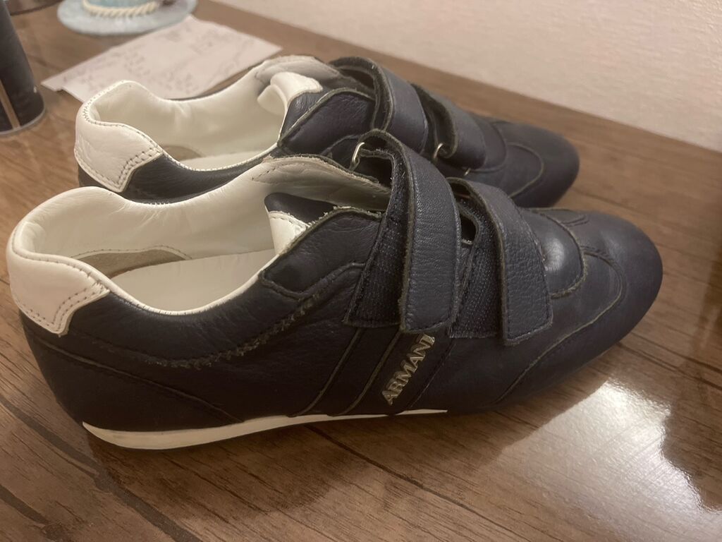 Armani 37 size kişi idman üslublu ayaqqabıları - Model: Velkro — Krossovkalar, Bakı (3)