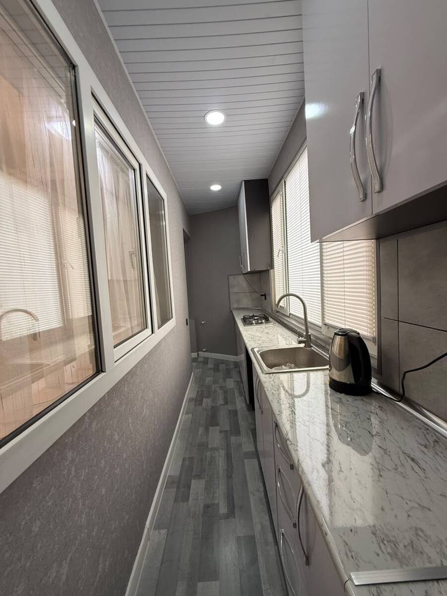 Satılır 2 otaqlı köhnə tikili 45 m² — Mənzil, Bakı (12)