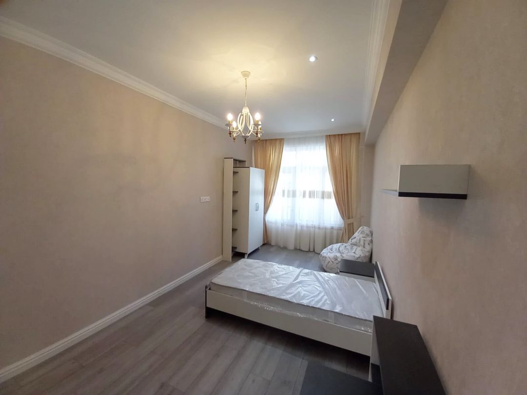 3-otaqlı yeni tikili kirayə verilir, Xətai pr., 176 m² — Mənzil, Bakı (5)
